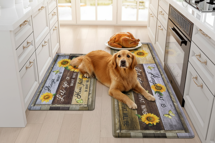 Sunflower Kitchen Mat Set – Dog Looking Up at Turkey on Mats